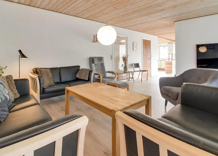 Solmaz - 3-5km From The Sea By Interhome Kongsmark